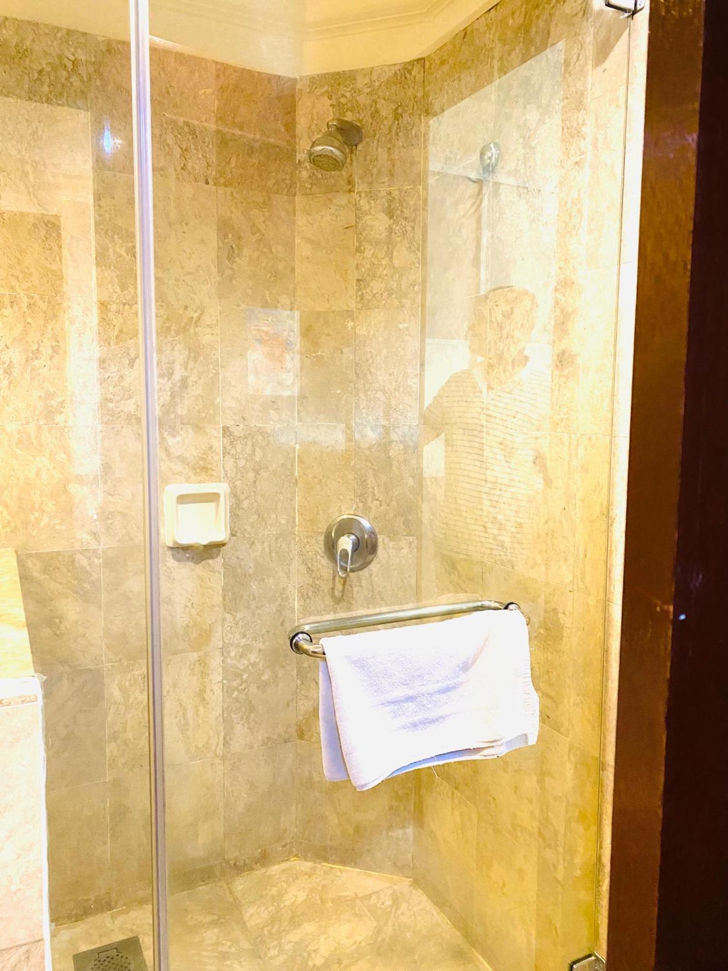 Unique Apartment Times Square Kl Kuala Lumpur Exteriör bild